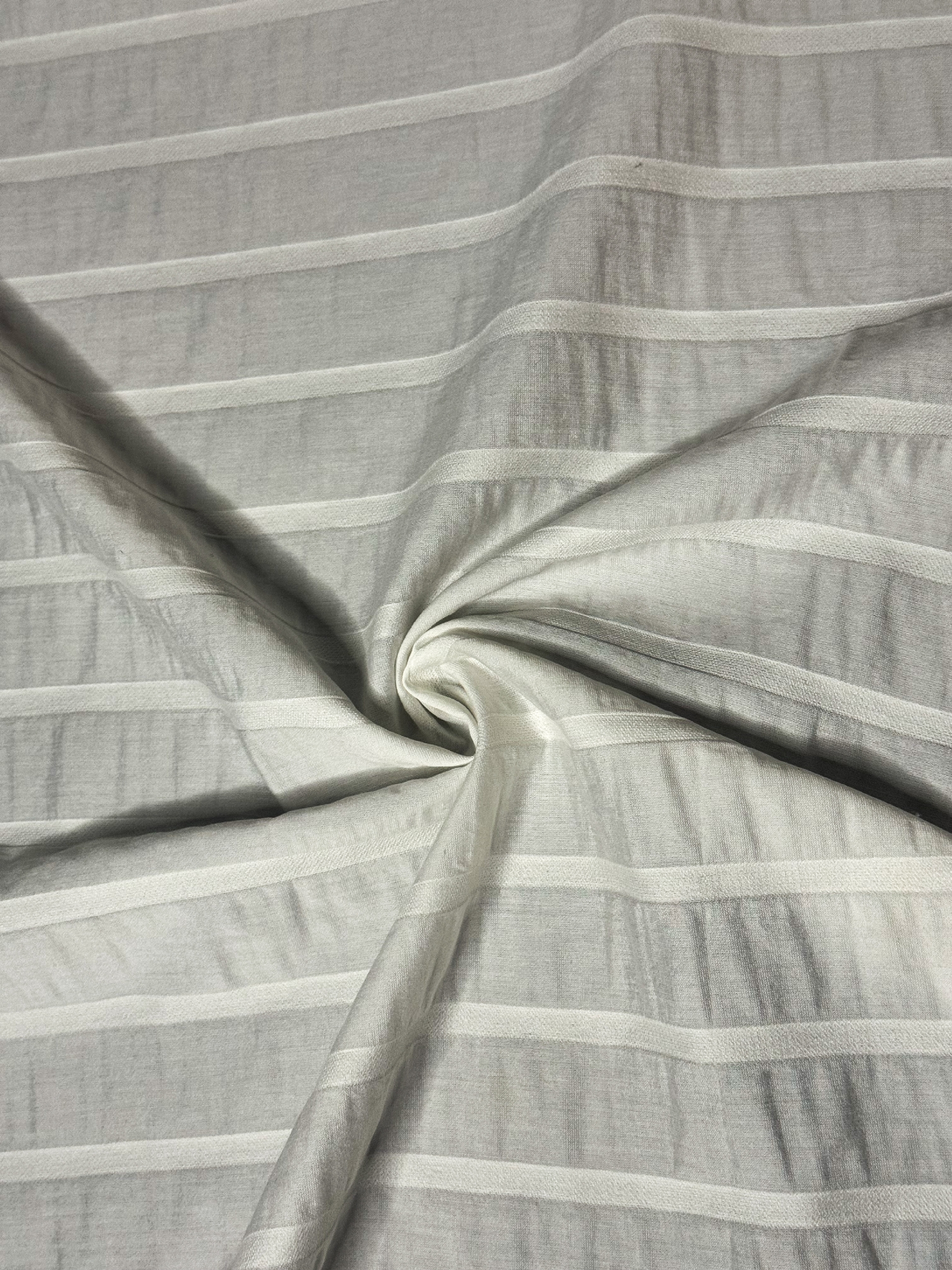 WOVEN CREP STRIPE
