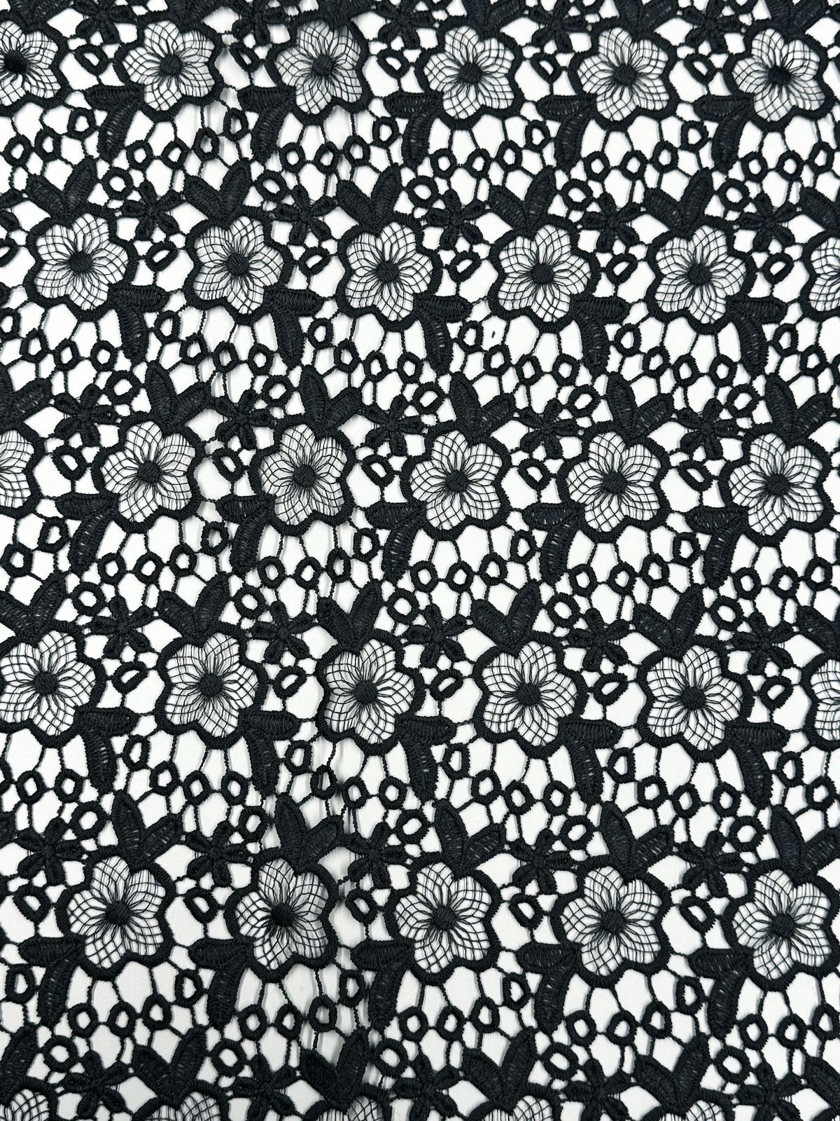 LACE GUPUR FLORAL